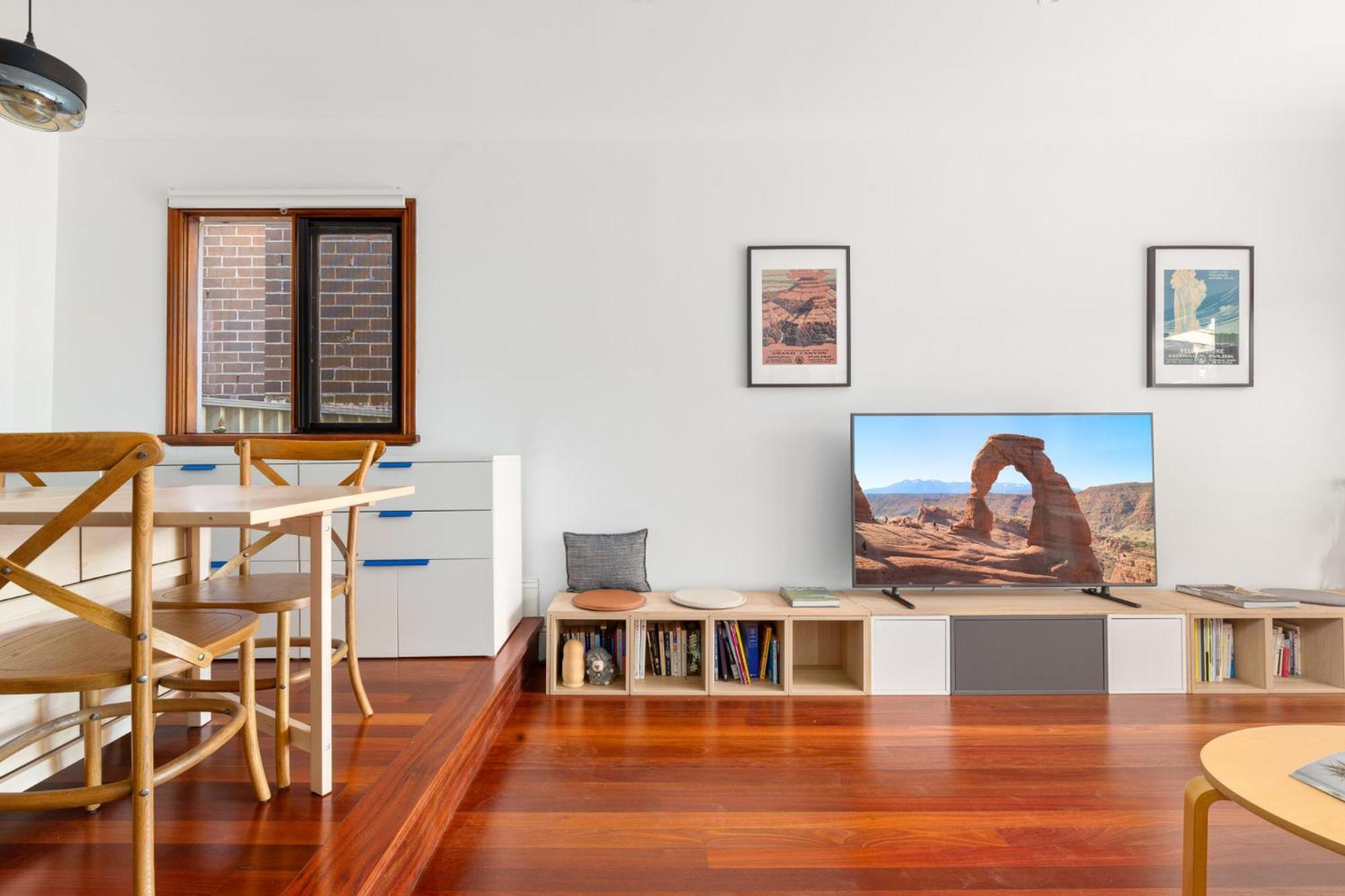 Stylish 2-bed In Trendy Erskineville *